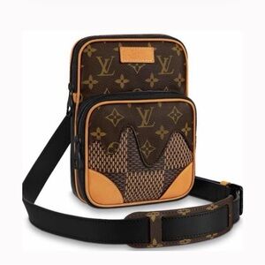 Louis Vuitton Monogram Brown and Tan Belt Bag